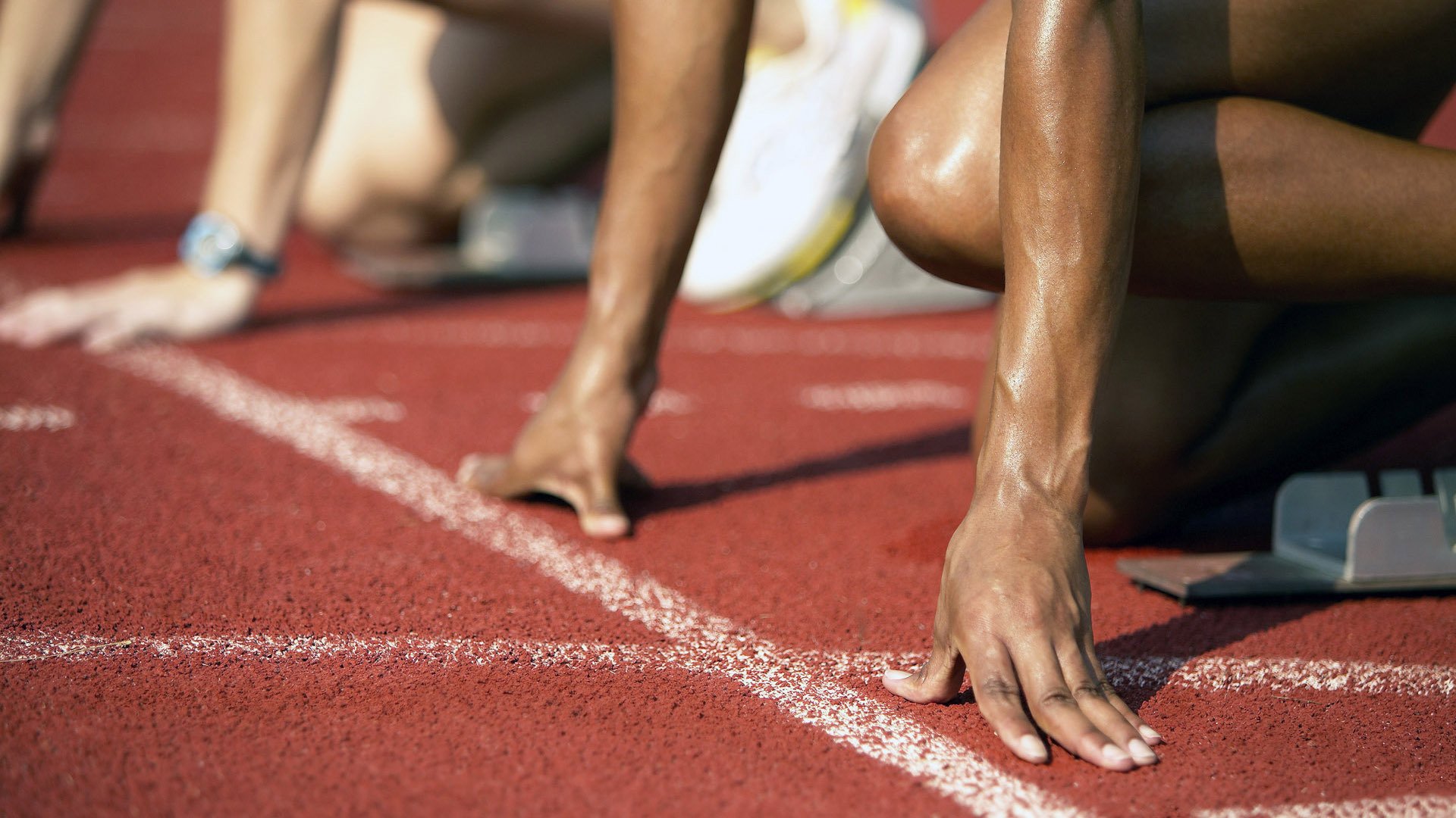 开云入口-高原训练营助力越野滑雪选手备战国际赛事，高山滑雪陆地训练